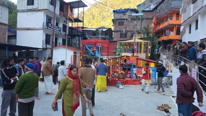 केदारनाथ यात्रा का अहम पड़ाव, गौरीकुंड स्थित गौरामाई मंदिर के कपाट खुले
